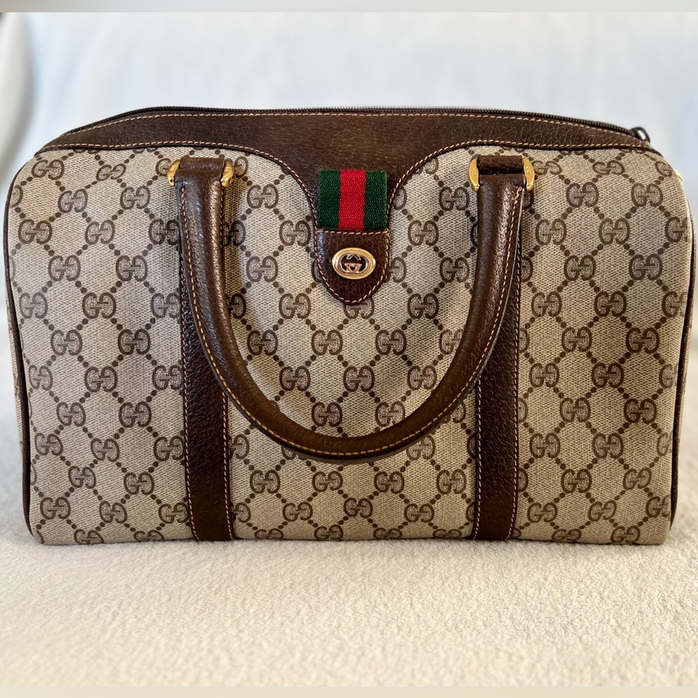 EUC Gucci Boston bag!